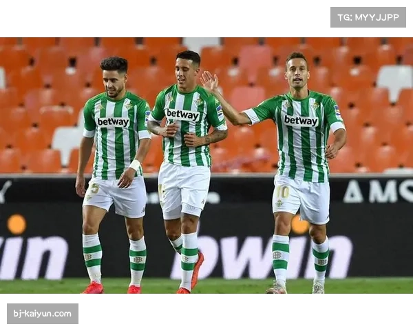 瓦伦西亚与贝蒂斯一役两次关键VAR判罚改变比赛走势